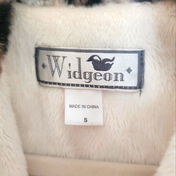 WIDGEON NORDSTROM FAUX FUR CHEETAH ANIMAL PRINT GIRLS VEST SIZE YOUTH SMALL - Picture 4 of 7